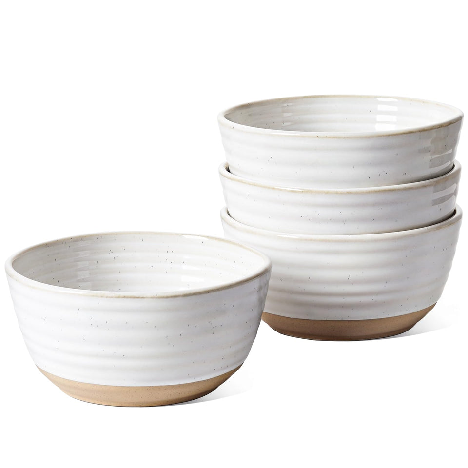 LE TAUCI ceramic bowls with irregular edge in Arctic White for versatile meals.
