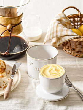 LE TAUCI butter crock base water line ensures airtight freshness