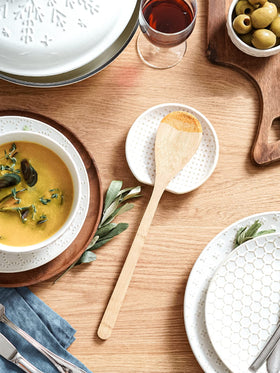 LE TAUCI embossed pattern 02 adds rustic charm to the kitchen.