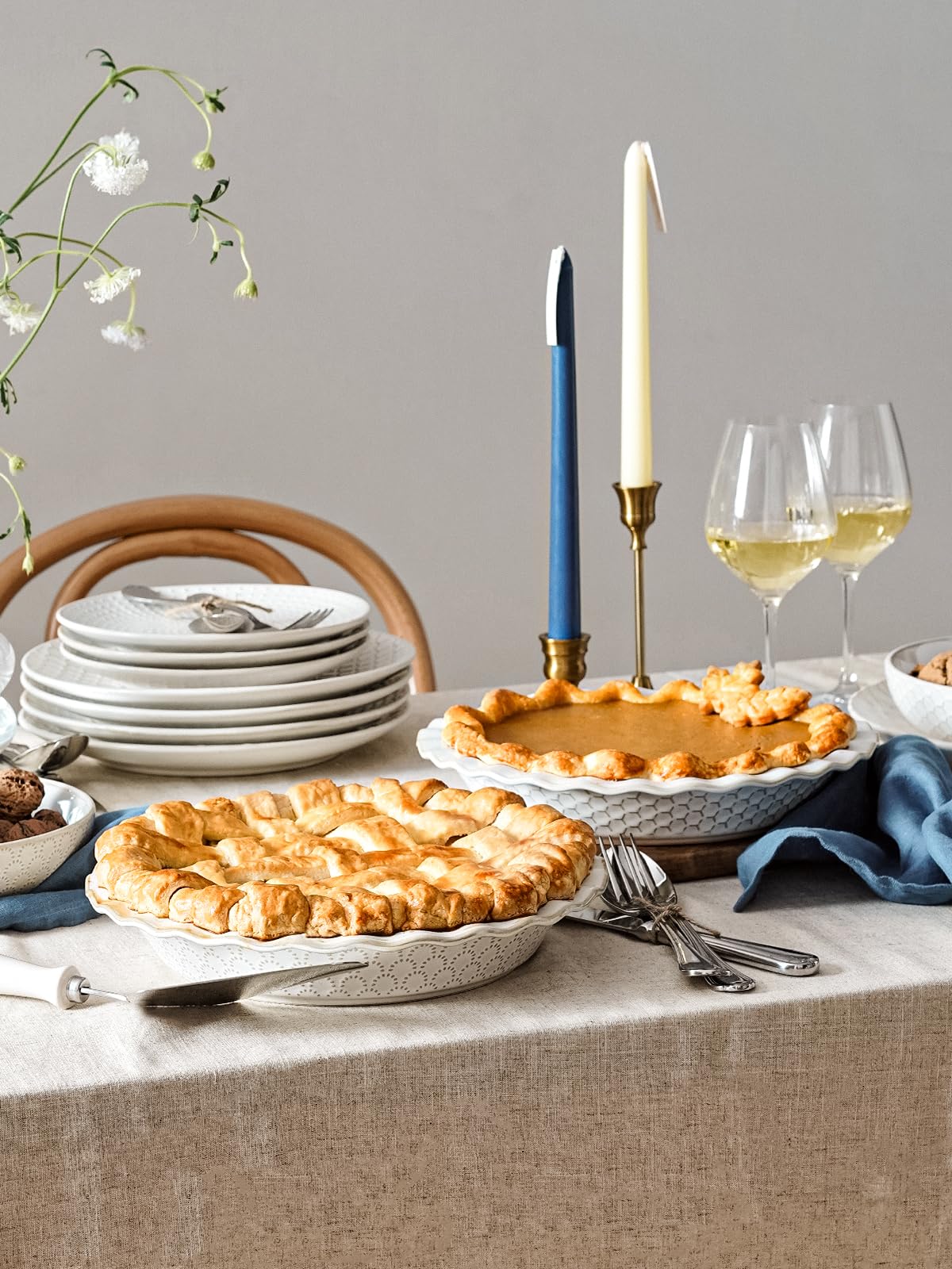 LE TAUCI Honeycomb embossed pie pan elevates plating with even baking