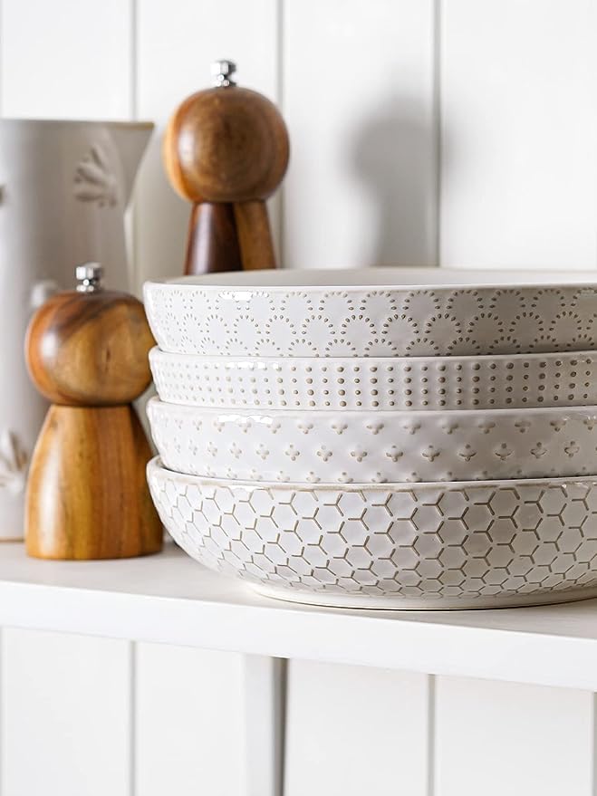 LE TAUCI pasta bowl interior is smooth ceramic, easy to clean after meals