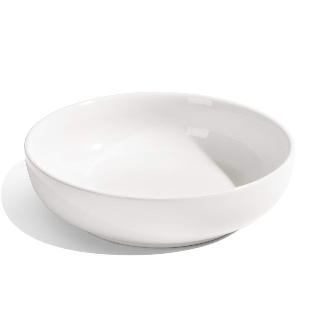 LE TAUCI pasta bowls make a stylish housewarming gift.