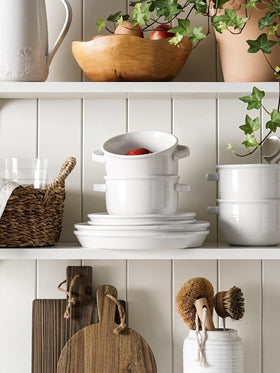 LE TAUCI bowls are dishwasher-safe for quick, easy cleanup