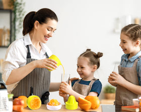 Lechin lemon-shape juicer in yellow for quick, clean citrus extraction.
