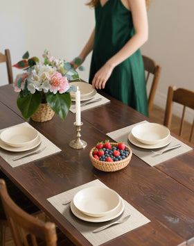 Leetaltree heat-resistant placemats up to 176°F for hot dishes