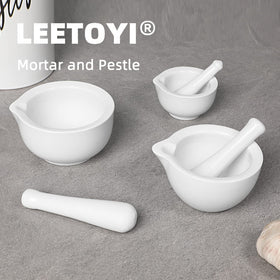 LEETOYI porcelain mortar absorbs no flavor and is easy to clean