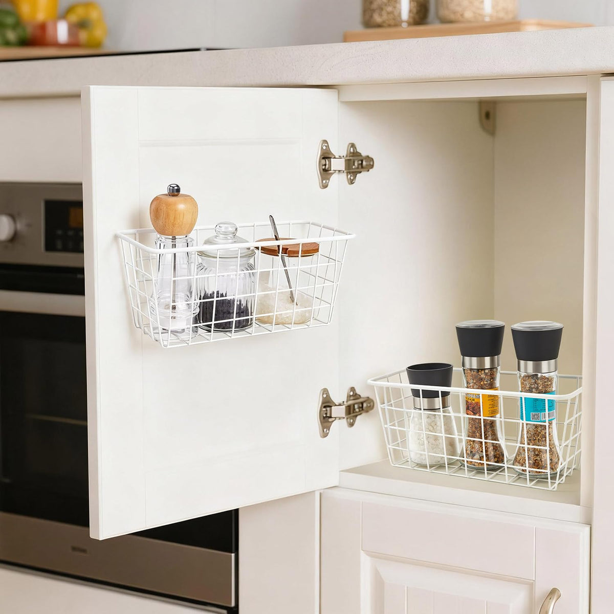 LeleCAT durable metal finish baskets for easy cleaning