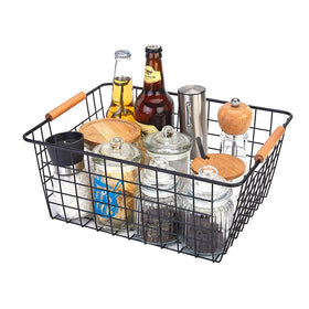 LeleCAT vented wire basket improves airflow and quick item lookup.