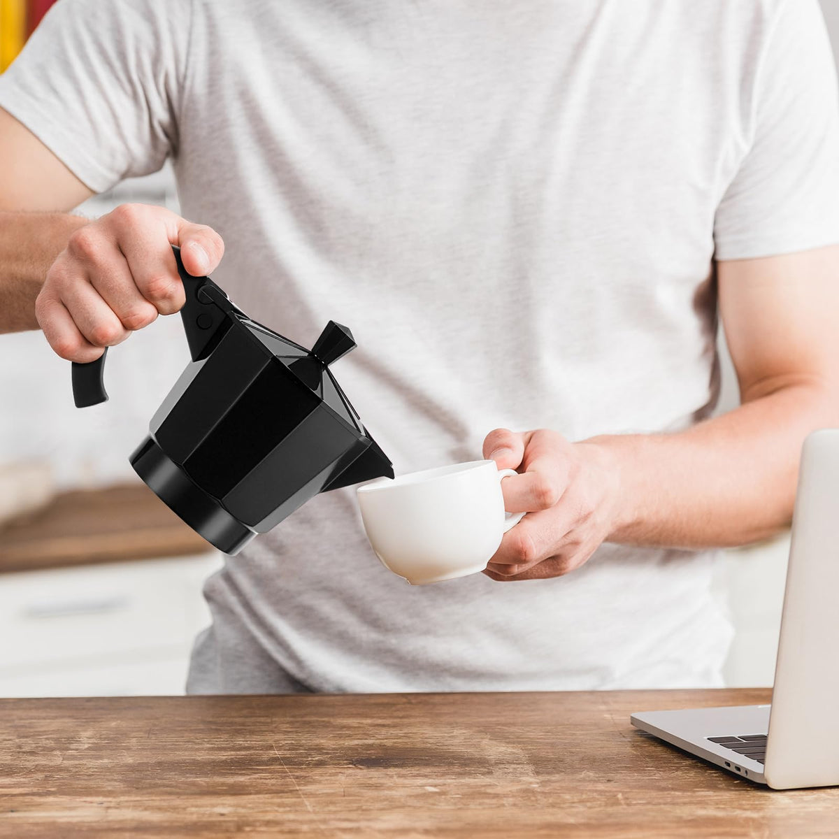 Lemosae electric moka pot disassembles for quick cleaning after use