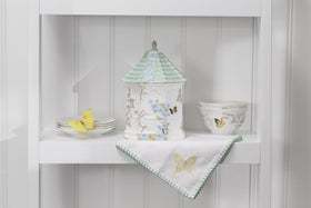 Lenox Giftboxed packaging ready for gifting.