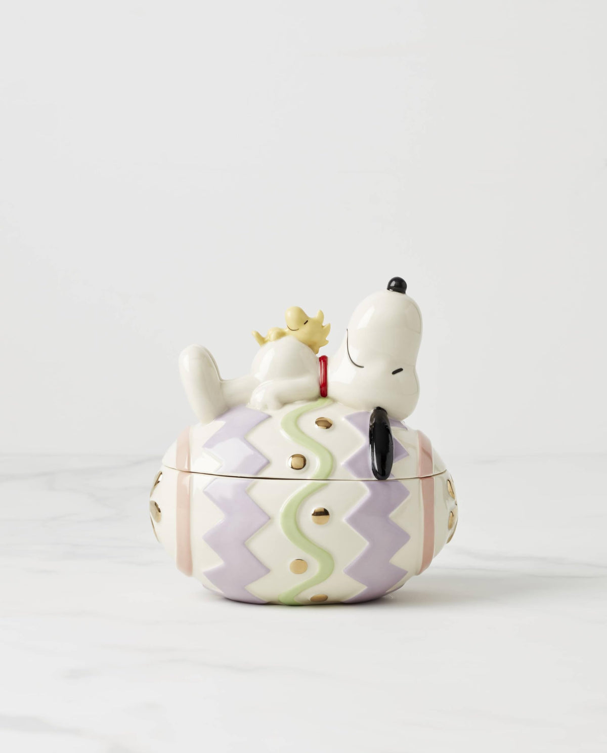 Lenox porcelain candy dish on a spring table for decor appeal.