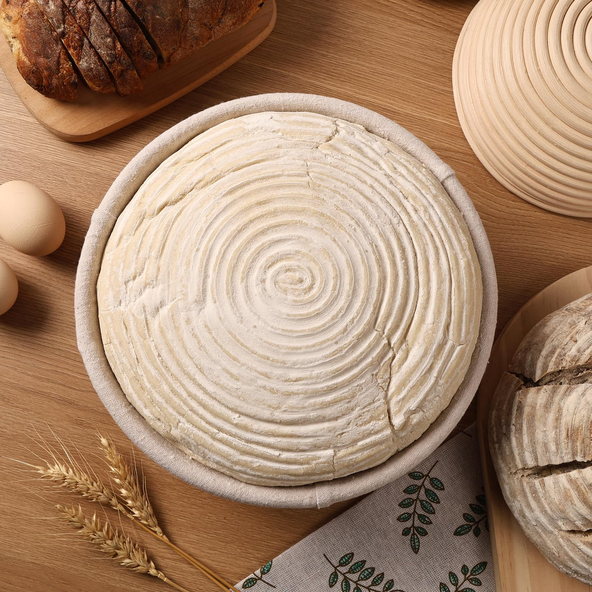 LepoHome Banneton 6-inch round basket helps home bakers create bakery-quality loaves.
