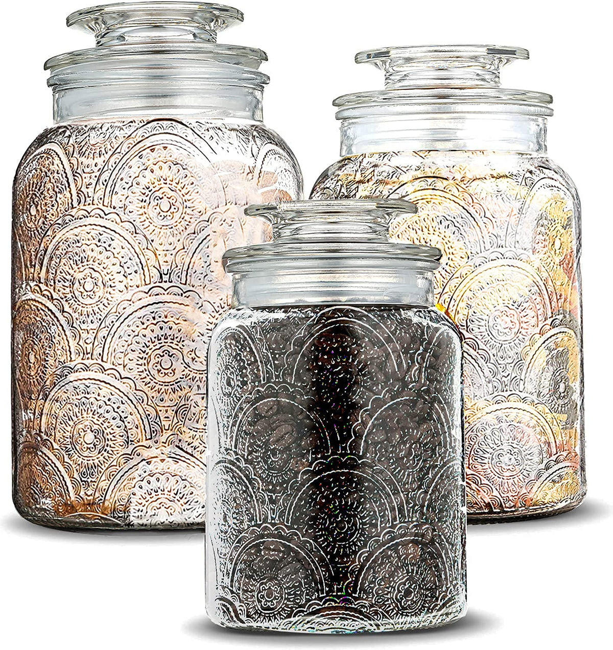 Le'raze glass canister set makes a thoughtful gift for weddings and housewarmings.