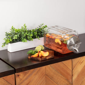 Le'raze on-countertop display keeps beverages accessible during gatherings