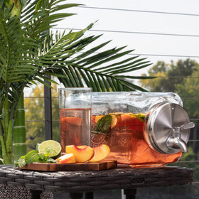 Le'raze dispenser features stainless steel spigot for smooth pours