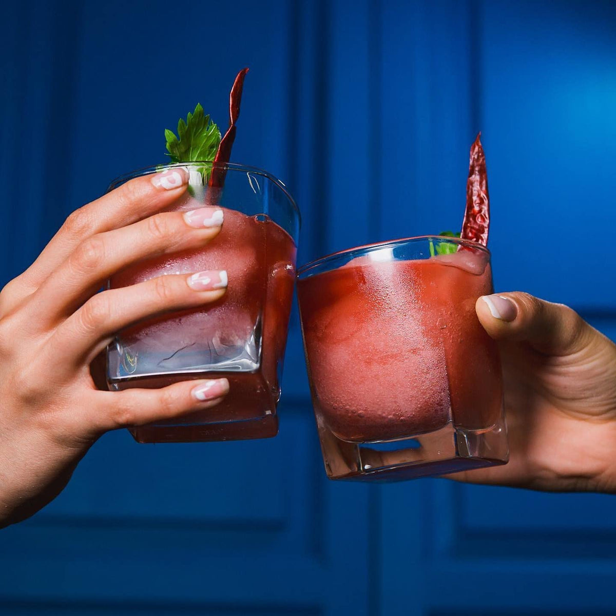 Le'raze dishwasher-safe glasses for quick cleanup
