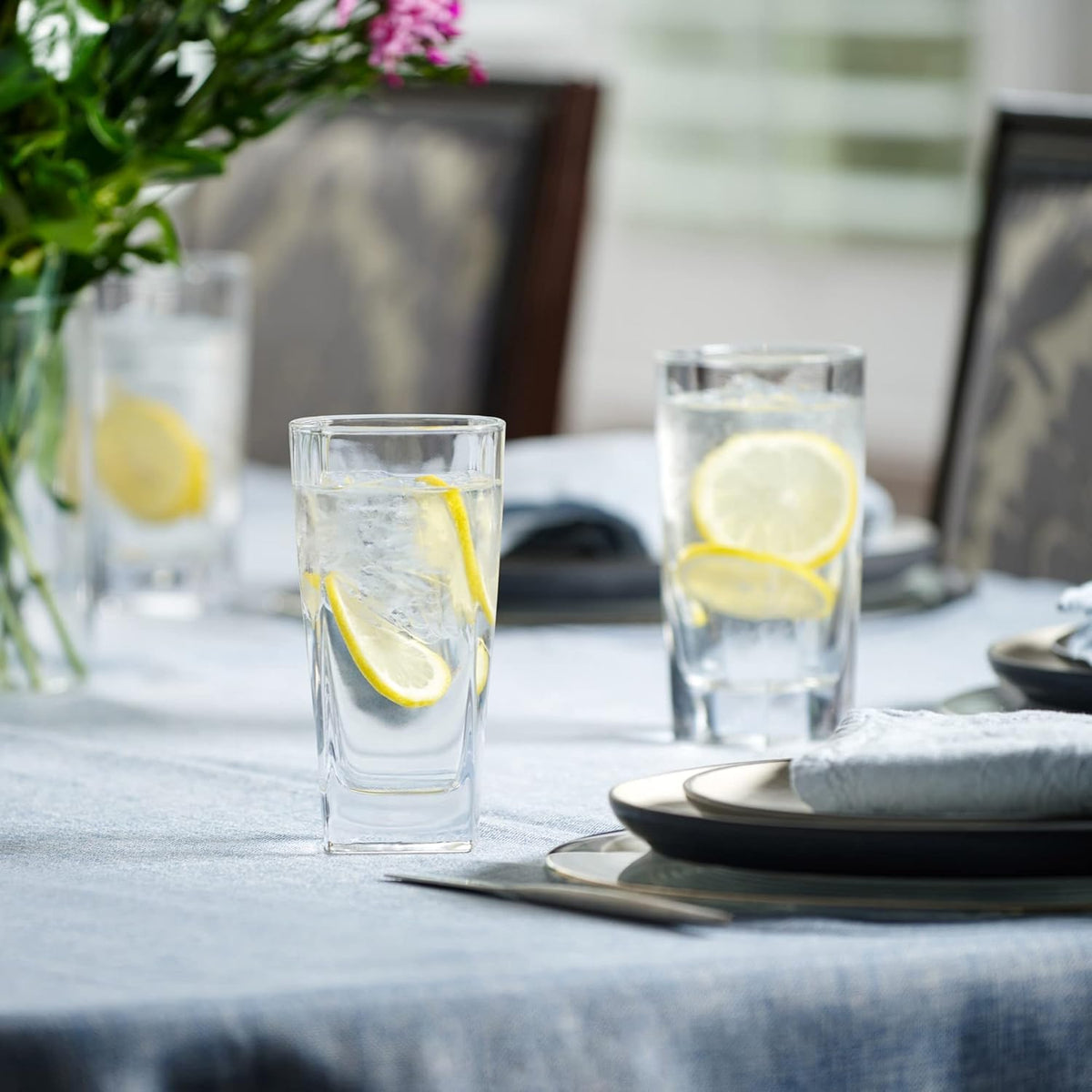 Le'raze durable lead-free glassware designed for everyday use and entertaining.