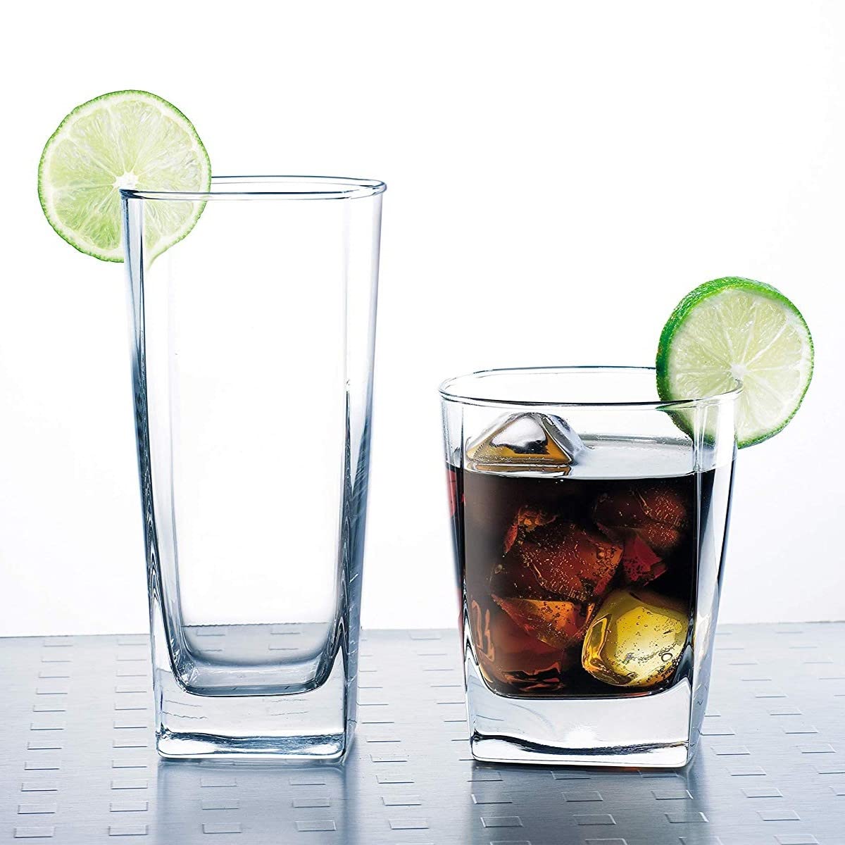 Le'raze gift-pack-ready glasses make a thoughtful present for any occasion.
