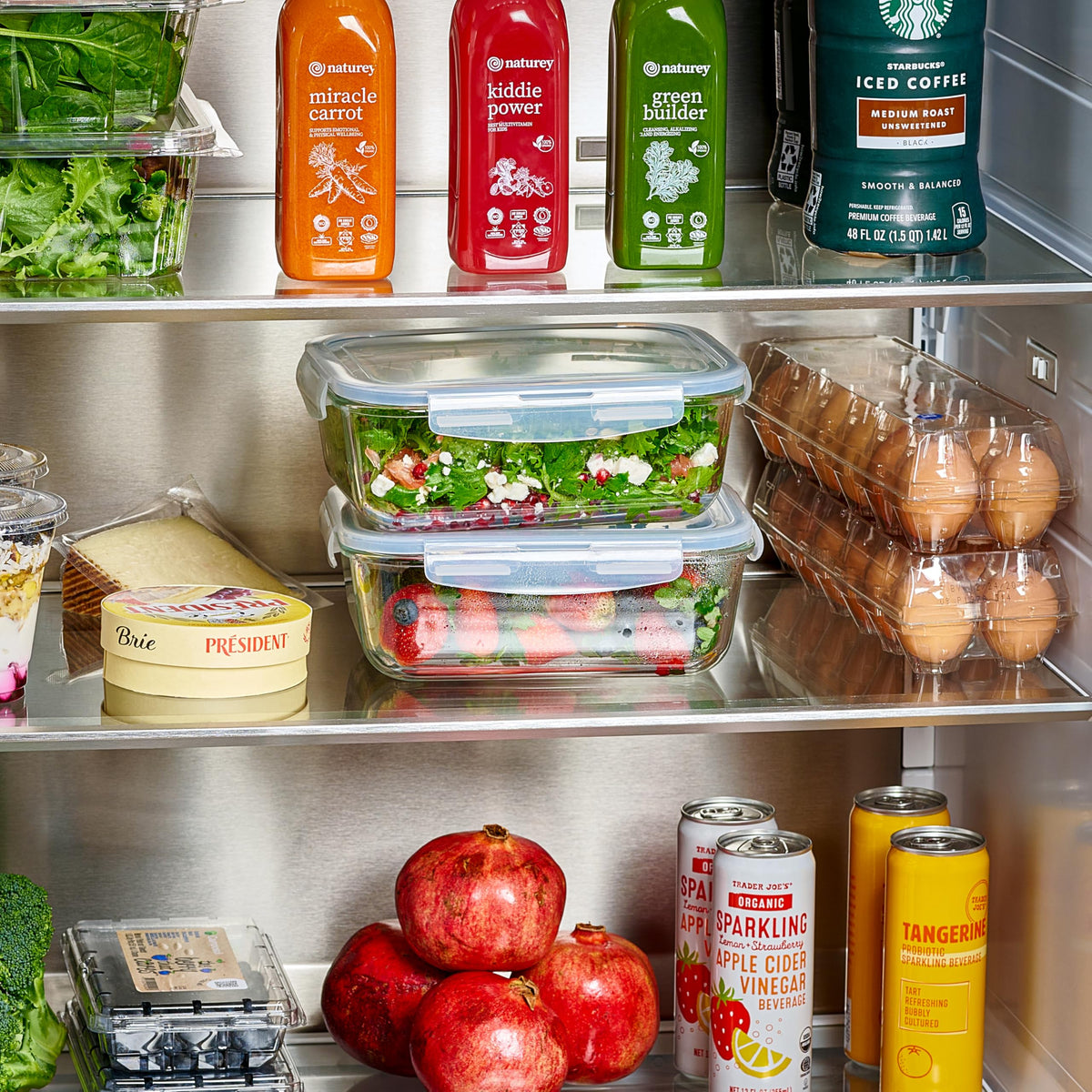 Le'raze stackable design saves space and improves pantry organization.
