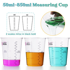 LET'S RESIN thick PET plastic cups resist cracking during vigorous stirring.