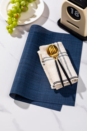 LEXMORE placemats close-up reveal thick feel from heavy-duty vinyl weave.
