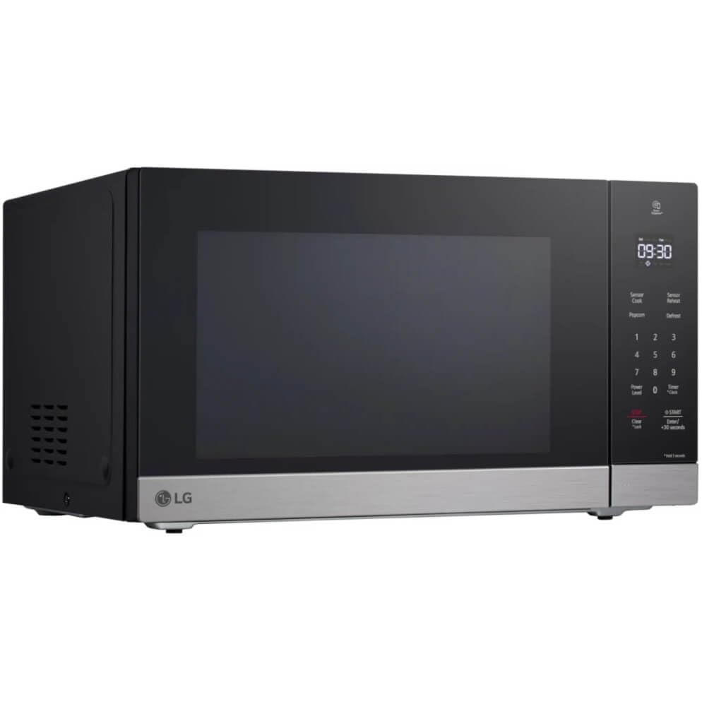 LG NeoChef glass touch control panel for simple operation and quick presets.