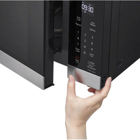 LG NeoChef stainless design fits compact countertops while delivering confident performance.