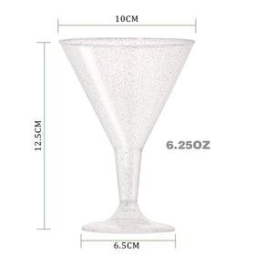 Liacere silver plastic martini glasses on a wedding table for elegant cocktails.
