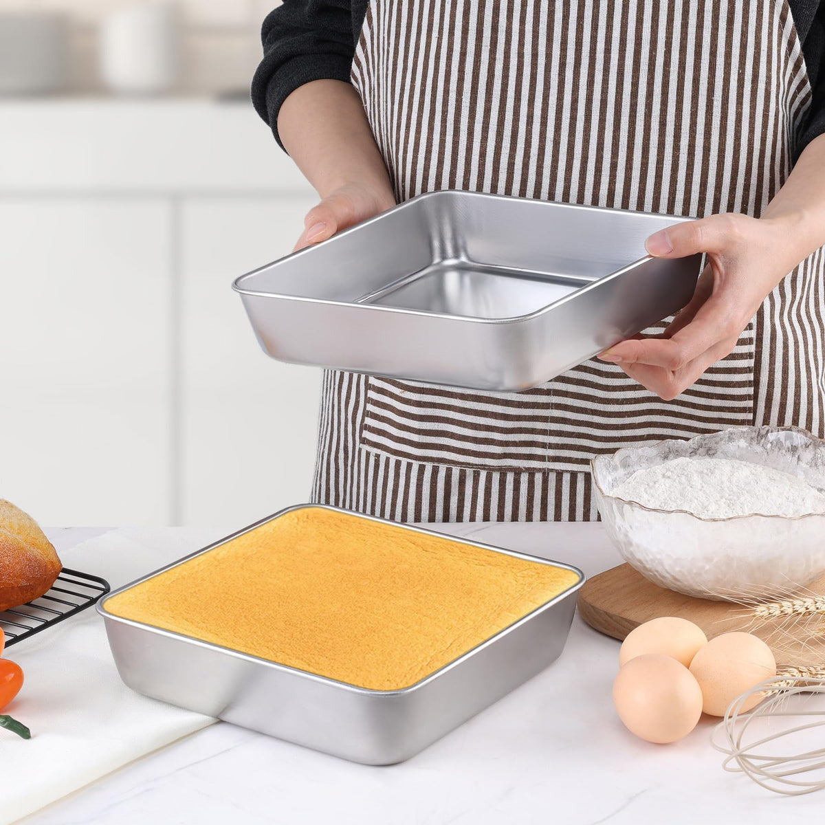 LIANYU two-inch deep sides pan holding batter securely