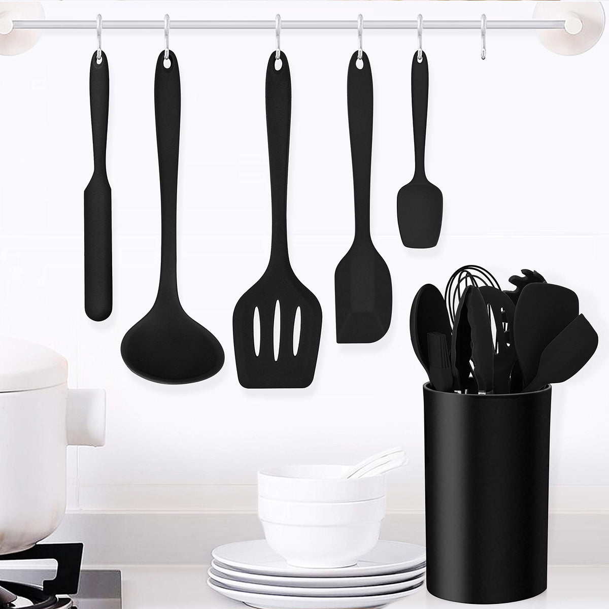 LIANYU included holder keeps tools organized and within reach.