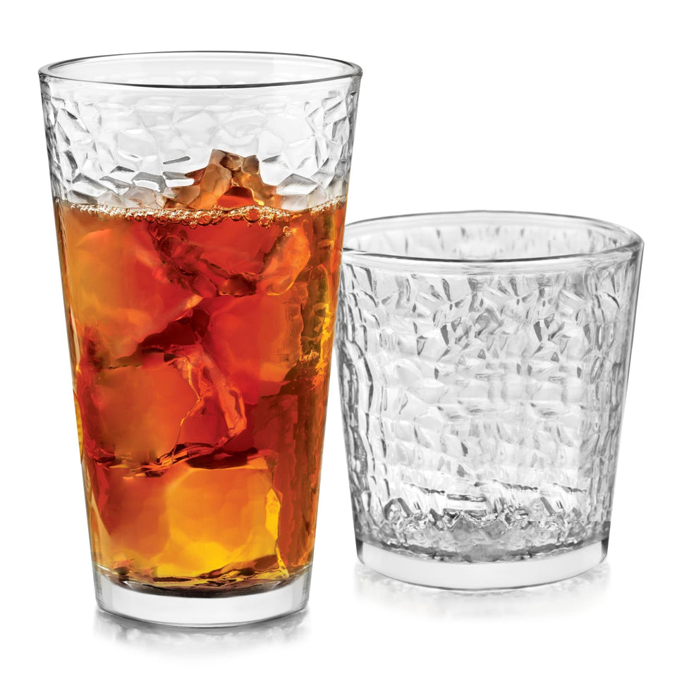 Libbey Yucatan 16oz tumbler, clear glass; ideal for daily beverages.