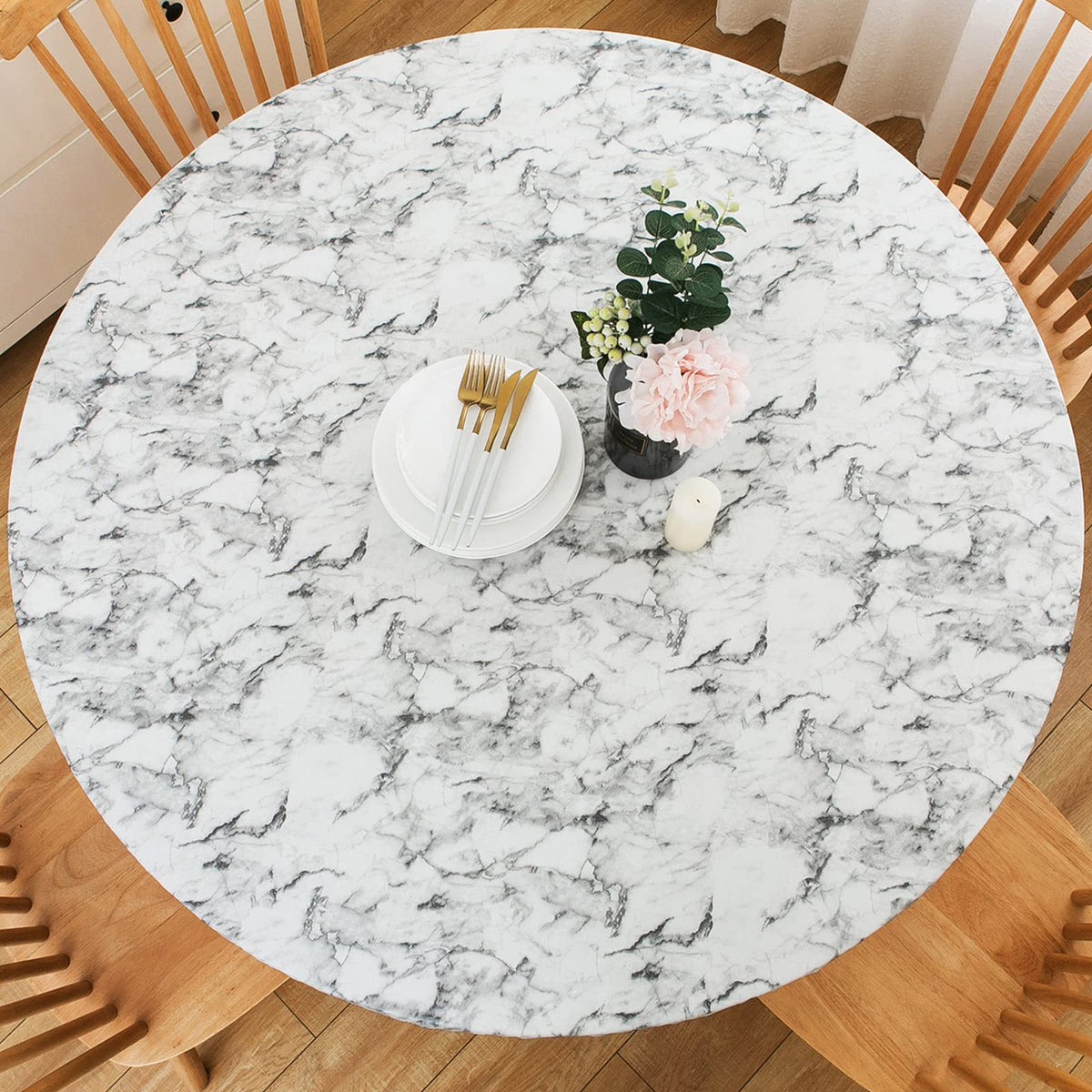 LIBERECOO round tablecloth with flannel backing for a secure 57-65 inch round fit.