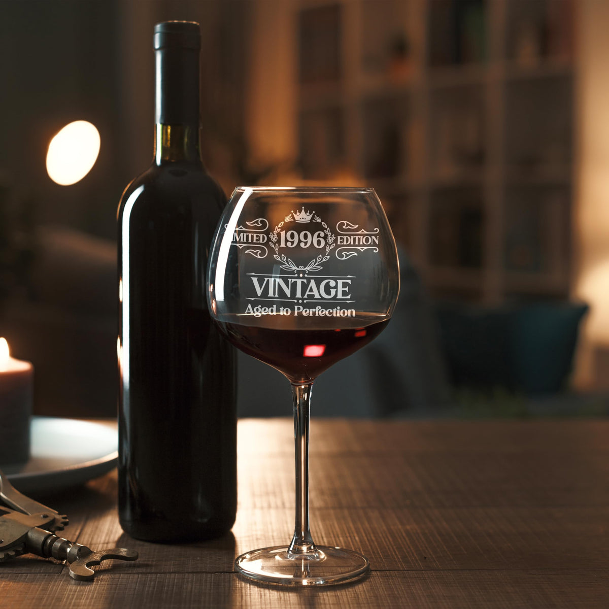 LIERIE8888 premium packaging protects the glass during transit.