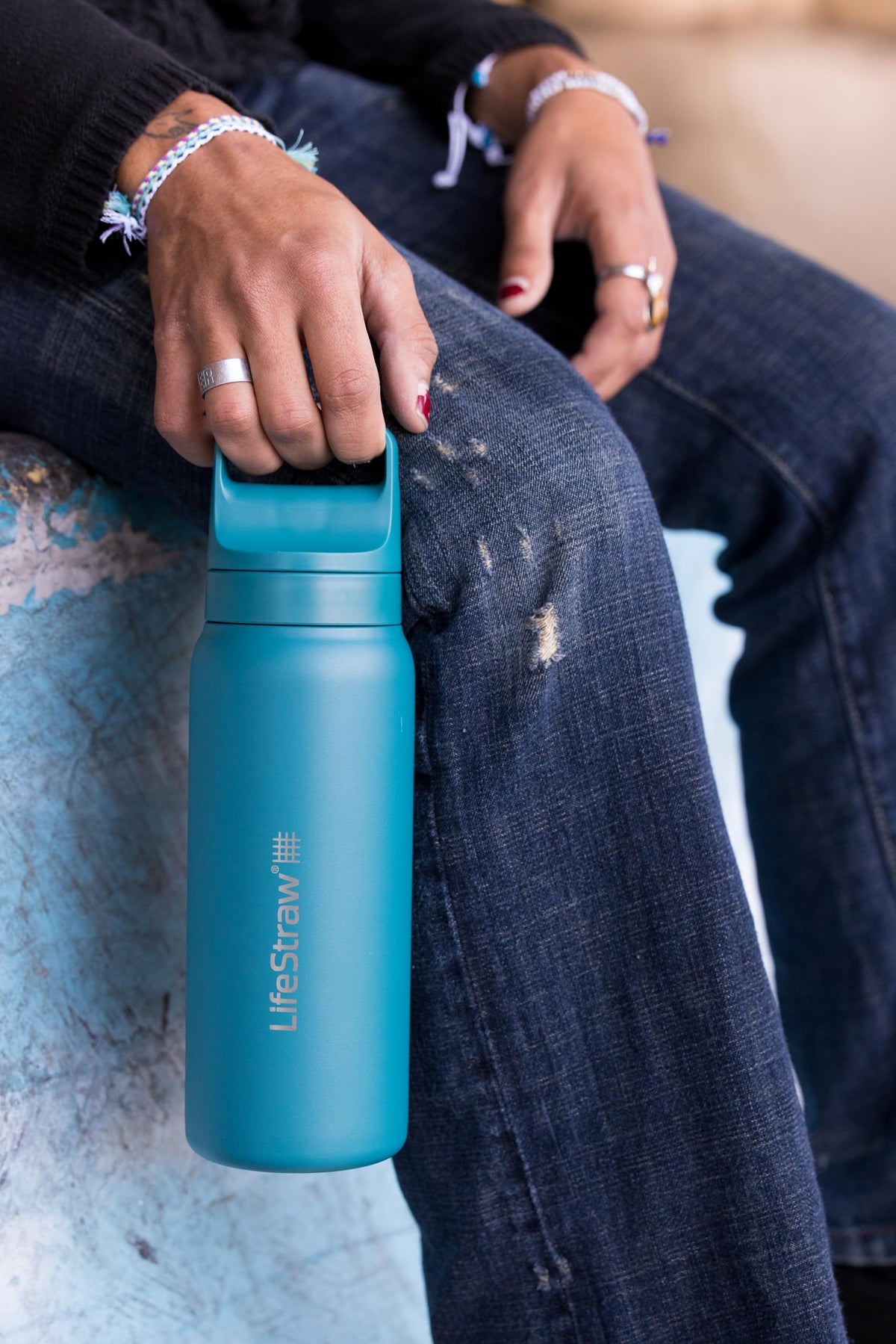 LifeStraw Go Series pour-spout for easy filling on the go.