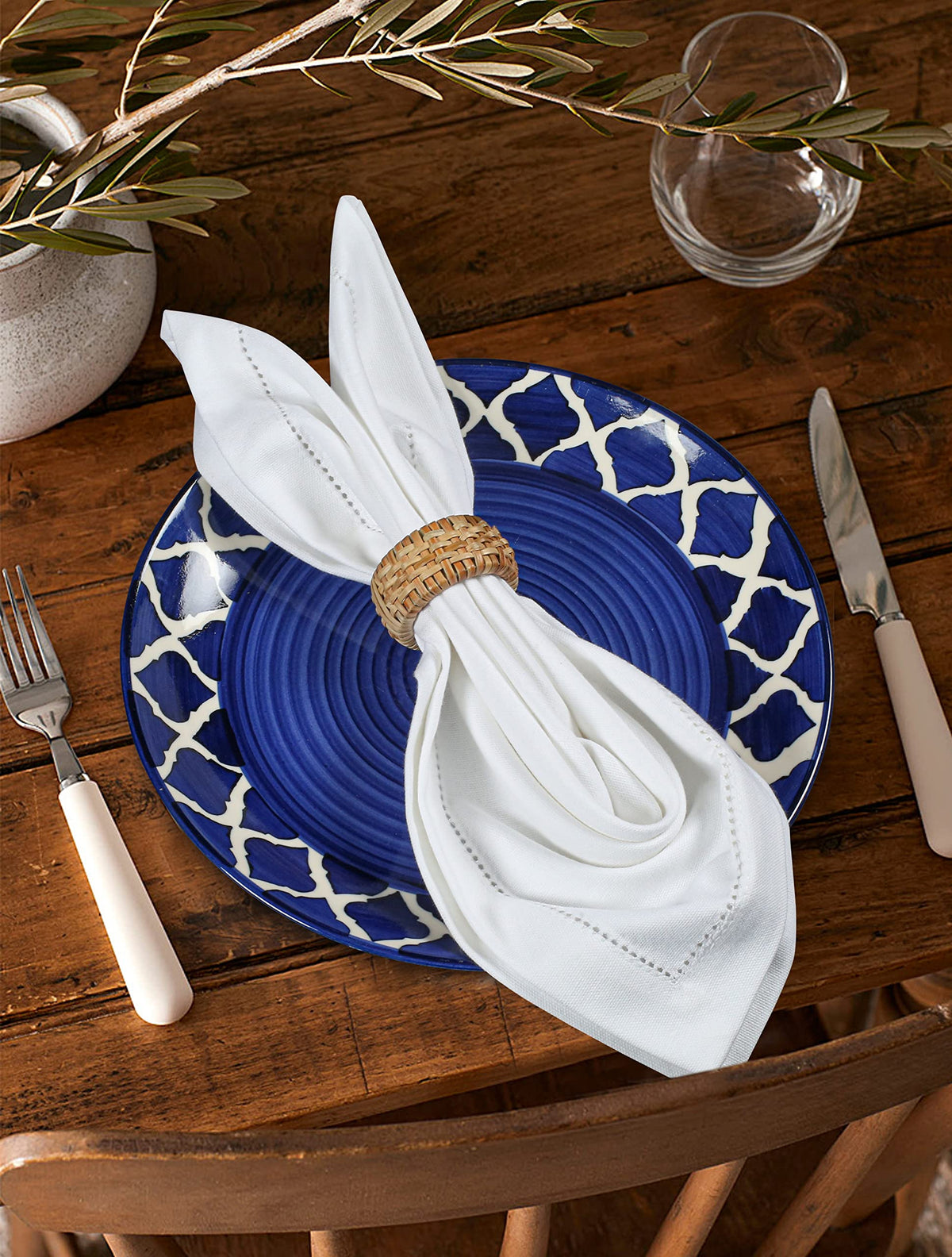 Lightnpro napkins wedding dining table shows elegant white linens for special occasions.