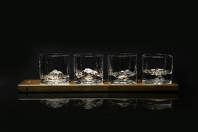 LIITON American Peaks dishwasher-safe crystal glass ready for easy cleaning.