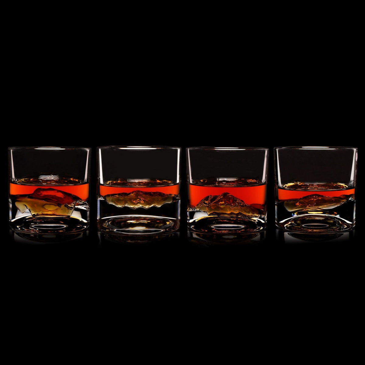 LIITON American Peaks scale-mountain design glass evokes rugged outdoor vibes.