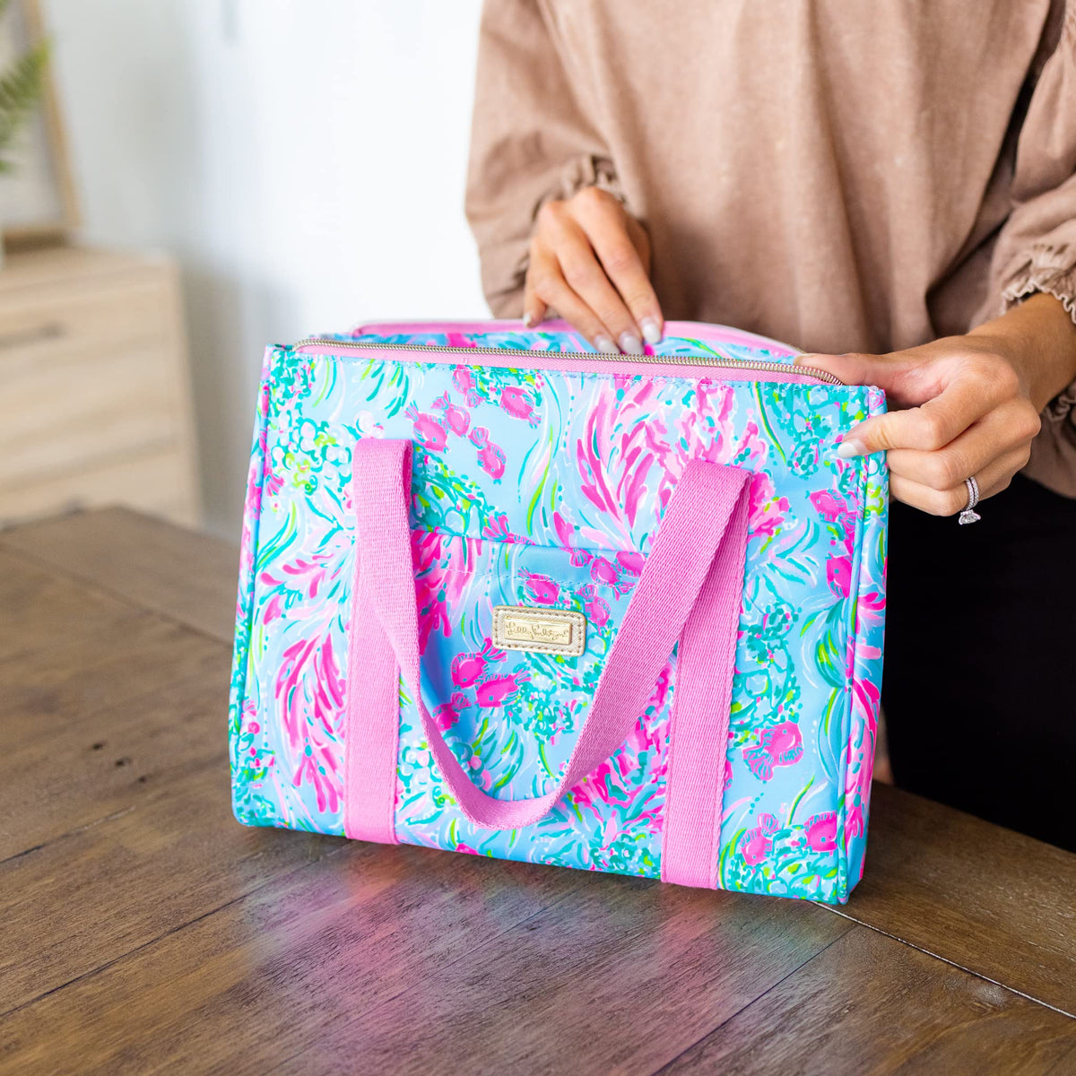 Lilly Pulitzer bold print fabric complements on-the-go lunches.