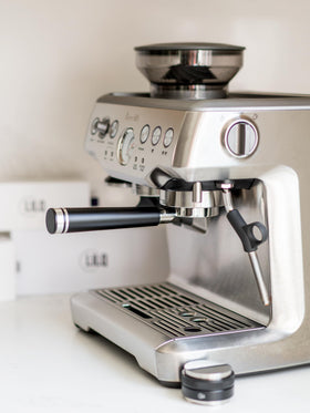 LILQ 54mm compatibility with Breville 54mm machines for easy swaps.