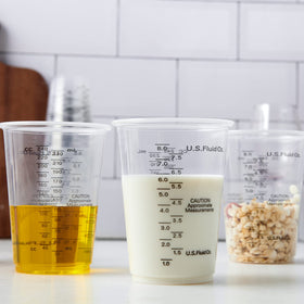 Lilymicky epoxy-resin measuring cups support reliable measurement for pigments and resin.