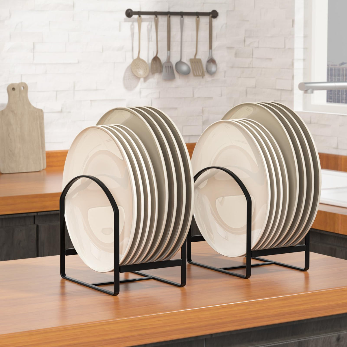 LINFIDITE 4-pack small plate holder fits 6–10 inch plates for compact spaces.