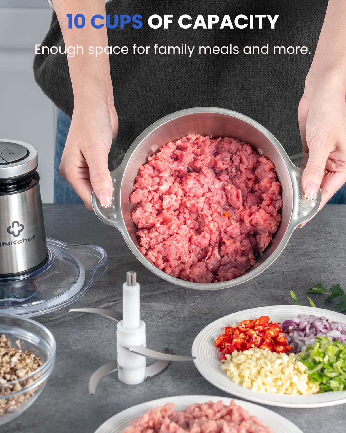 LINKChef 4D blades deliver even, consistent chopping every time.
