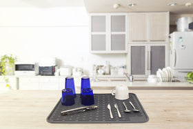 LISH silicone pet bowl mat catches spills and keeps bowls stable.