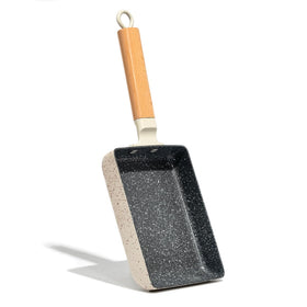 LISOS ceramic-coated square omelette pan with smooth release for tamagoyaki