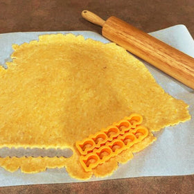 Littledeerco cracker cutter is dishwasher-safe for easy cleanup after baking.
