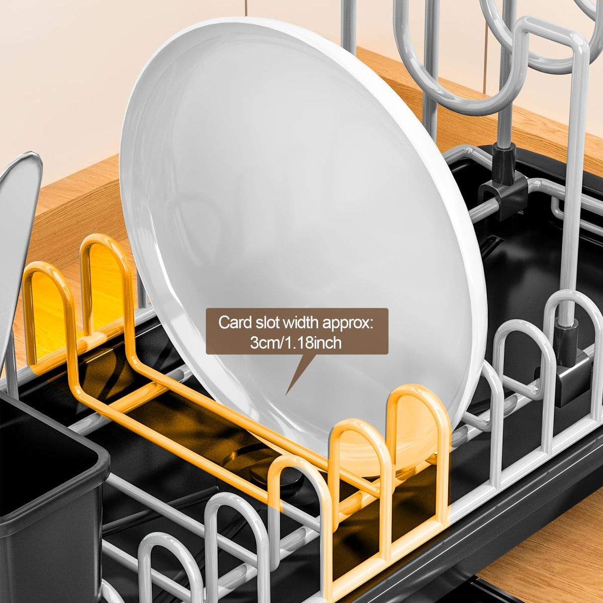 Liucocotos adjustable back slots tailor space for lids, pans, or small plates.