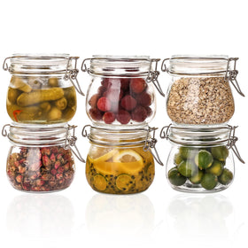 Liuruiyu 16oz round glass jar with airtight lid for cereal storage.