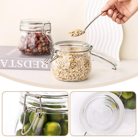Wide opening on Liuruiyu jar simplifies filling and cleaning after use.