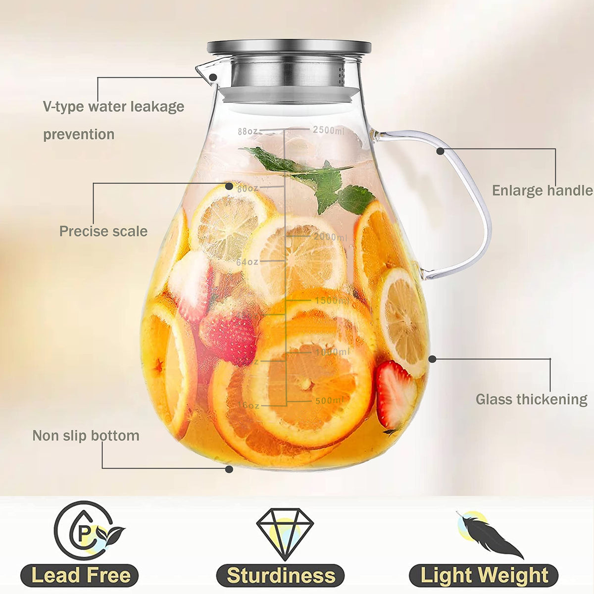 Liuruiyu glass pitcher with open spout for smooth pouring and easy service.