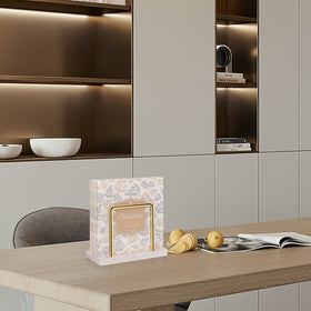 Livabber metal napkin-bar ensures smooth dispensing